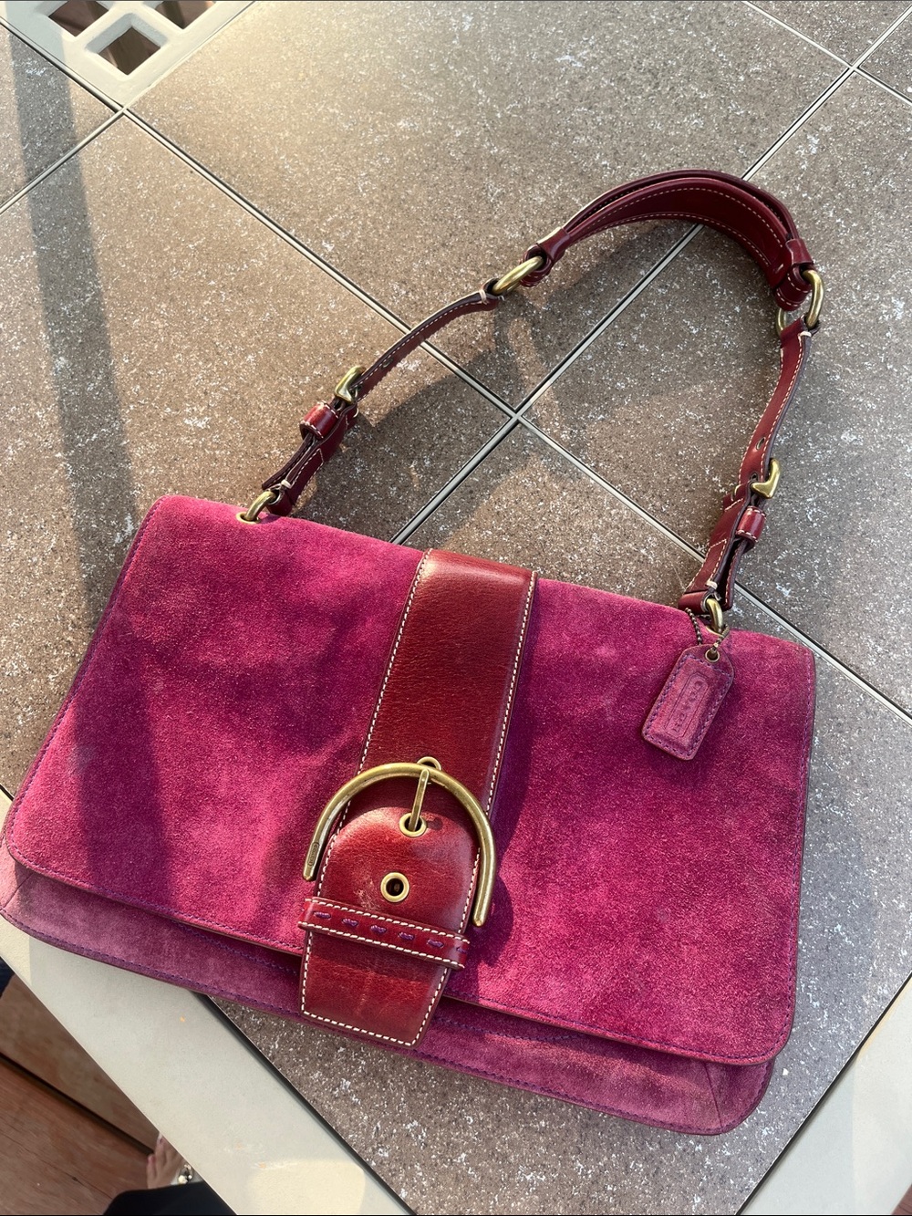 Vintage Y2K Coach Soho shoulder bag featuring a purple suede body